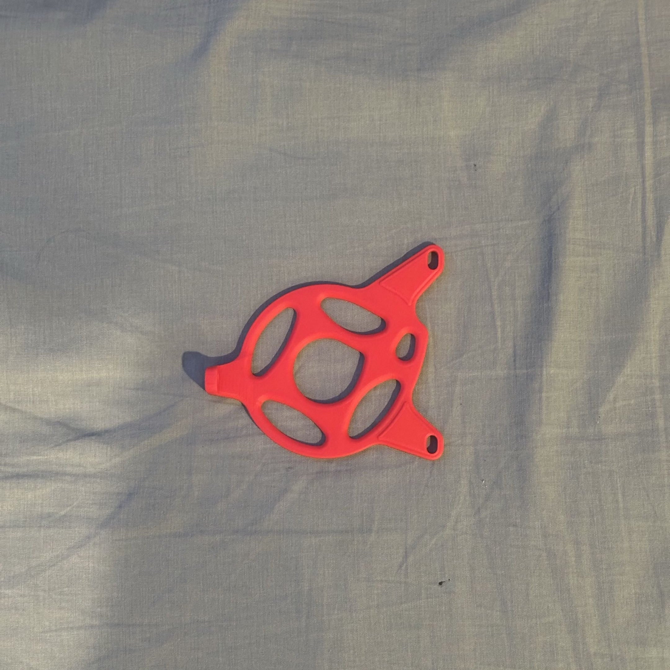 Tuttio Motor Cover